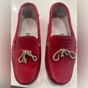 Carro loafers woman’s size 36 red brown bow